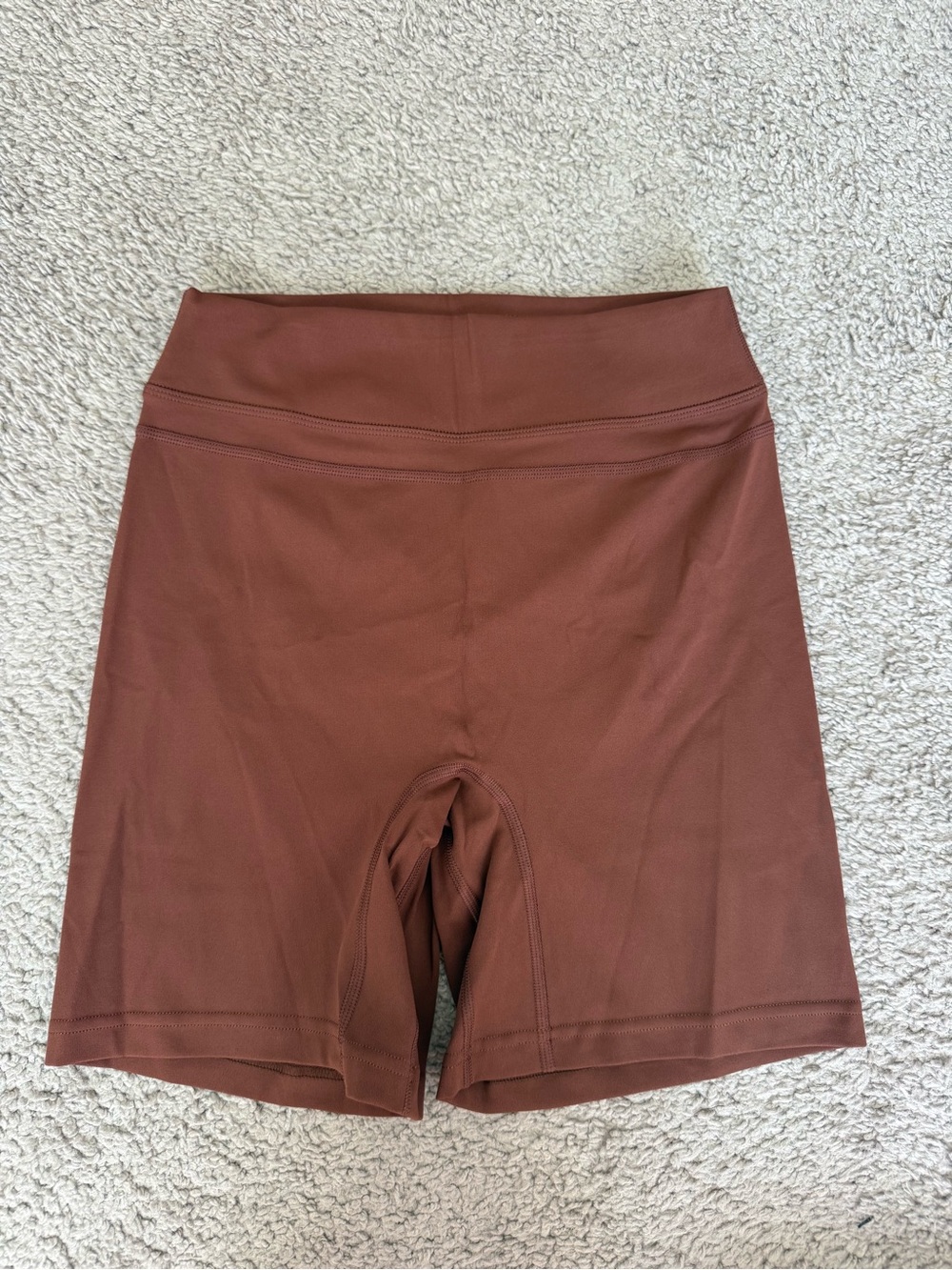 Tom Tiger High-Waist Shorts in Rust